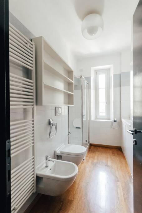 Appartement La Casa Di Isa à Lecco Extérieur photo