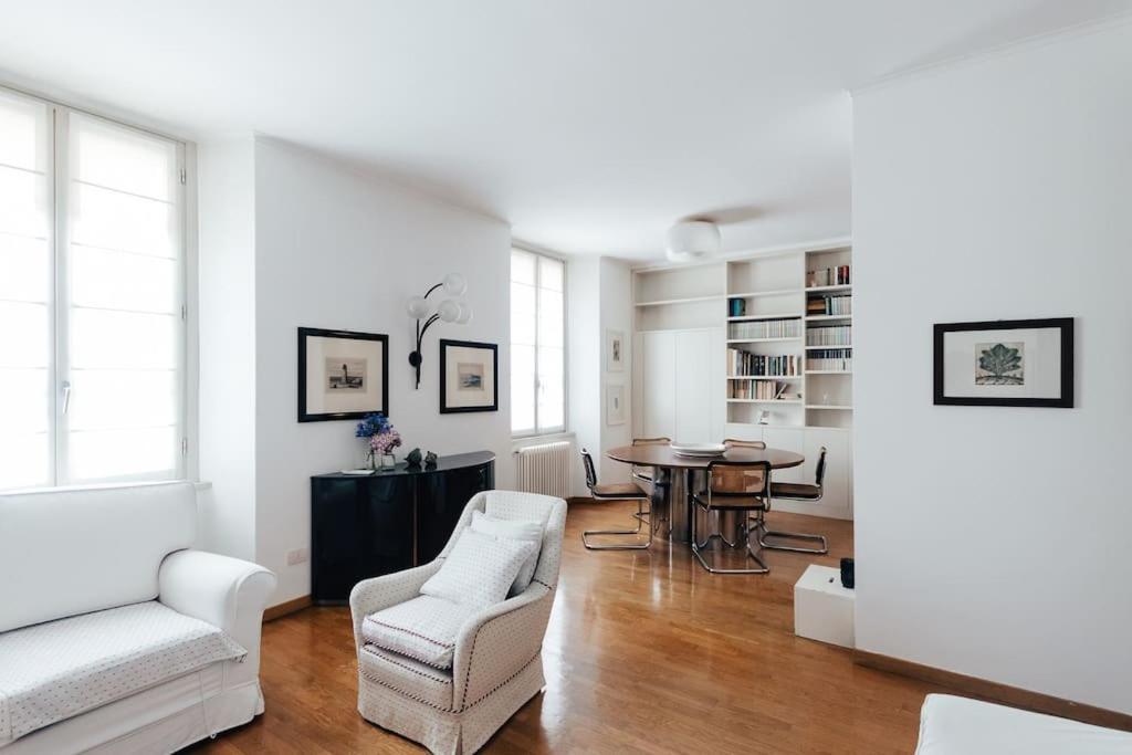 Appartement La Casa Di Isa à Lecco Extérieur photo