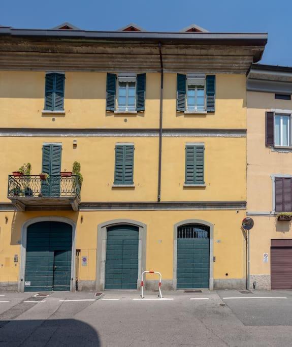 Appartement La Casa Di Isa à Lecco Extérieur photo